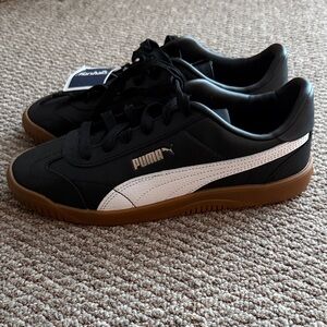 Puma Black and White Sneakers with Brown Sole